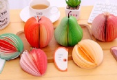 apple shaped memo pad