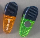 Magnet chip clip